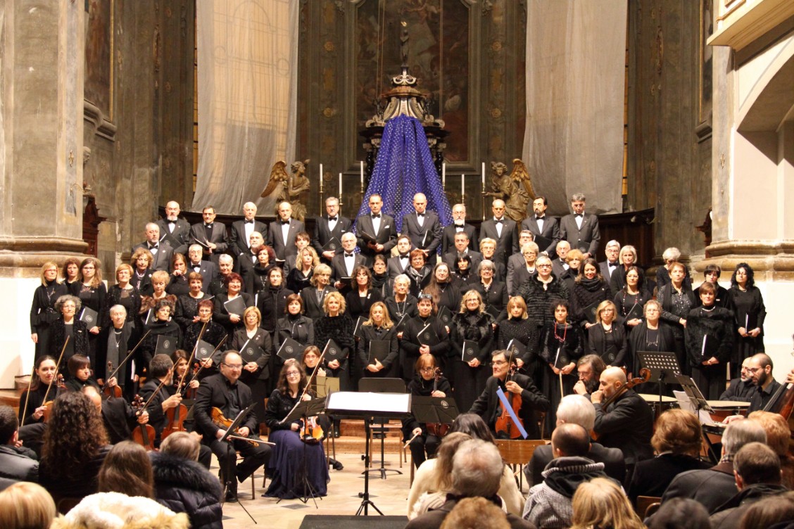 Foto_della_Polifonica_Gavina_al_concerto_di_Natale_2017